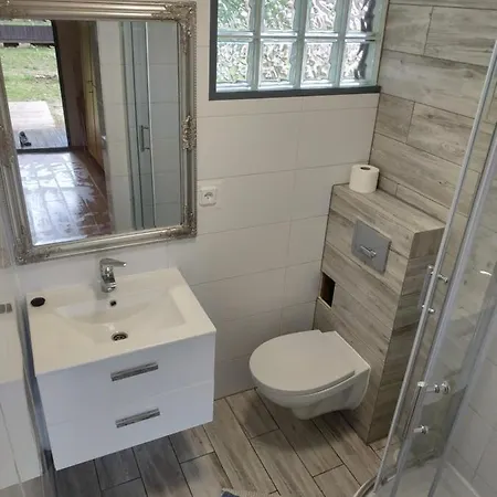 Oliwier بيت خشبي *