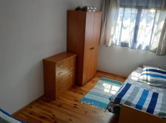 ロッジ Oliwier レバル